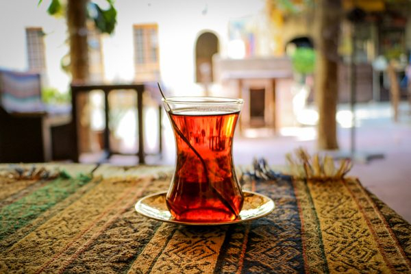 En Güzel Çay Nasıl Demlenir? Püf Noktaları, Lezzet Sırları Nefis ile Rüyada Çay Demlemek Nedir Diyanet