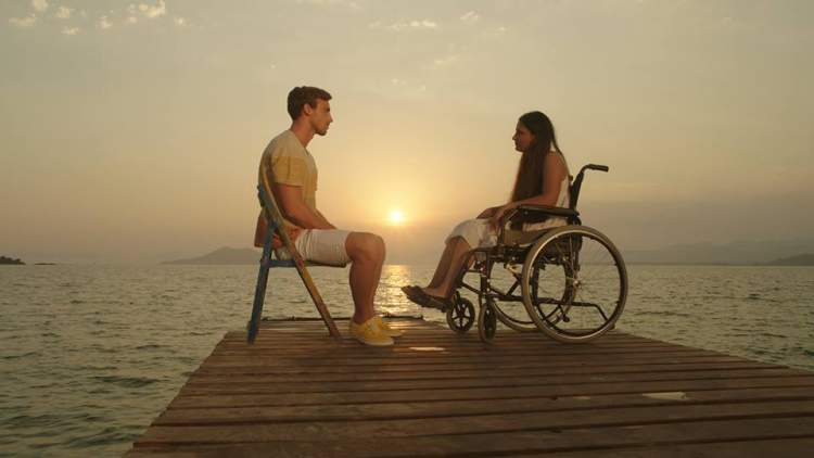 Rüyada Engelli Birini Kucağında Taşımak Ruyandagor fiçin Rüyada Ev Eşyası Taşımak