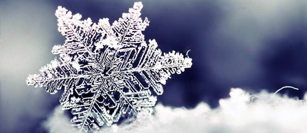 Rüyada Kar Görmek Nasıl Yorumlanır? Güzel Bilgiler tamamen Rüyada Bembeyaz Kar Görmek Ne Anlama Gelir