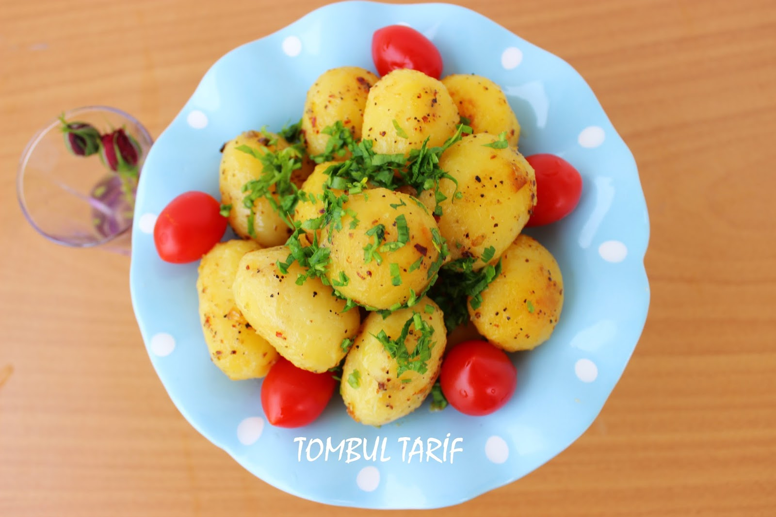 Terayağlı Sarımsaklı Minik Patates | Yemek Tarifleri içeride Rüyada Çiğ Patates Yemek